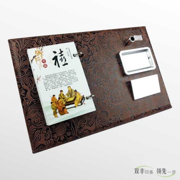 如何制作高檔臺(tái)歷高檔宣傳冊(cè)是印刷廠的不段追求